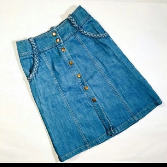 H&M Dresses & Skirts - H&M Jean Skirt